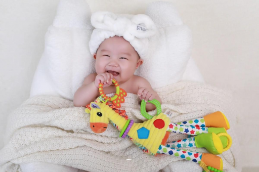 丹东六个月宝宝突然发烧